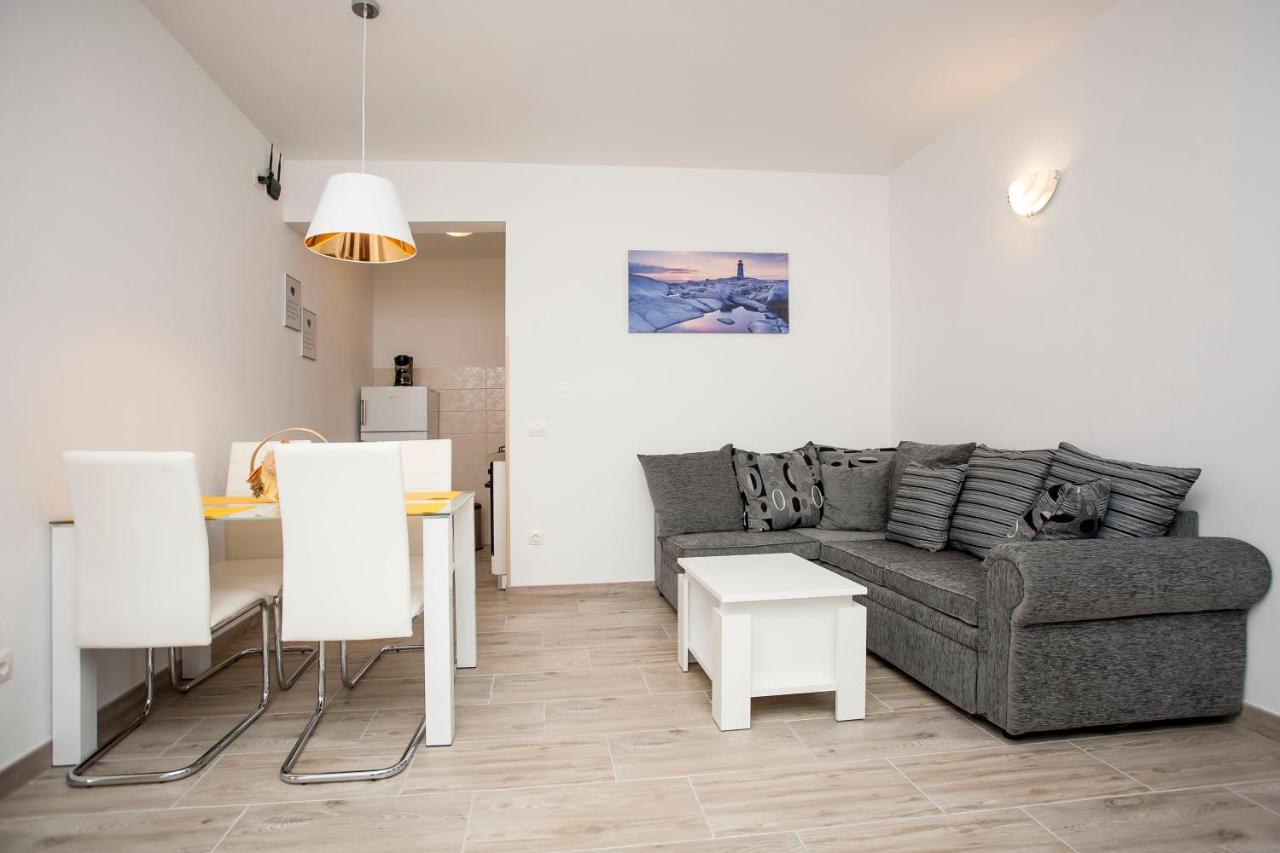 Apartmani Dragica Rovinj Exterior foto