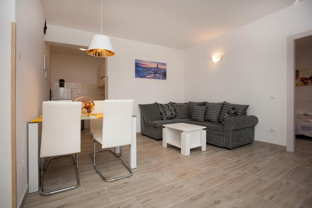 Apartmani Dragica Rovinj Exterior foto